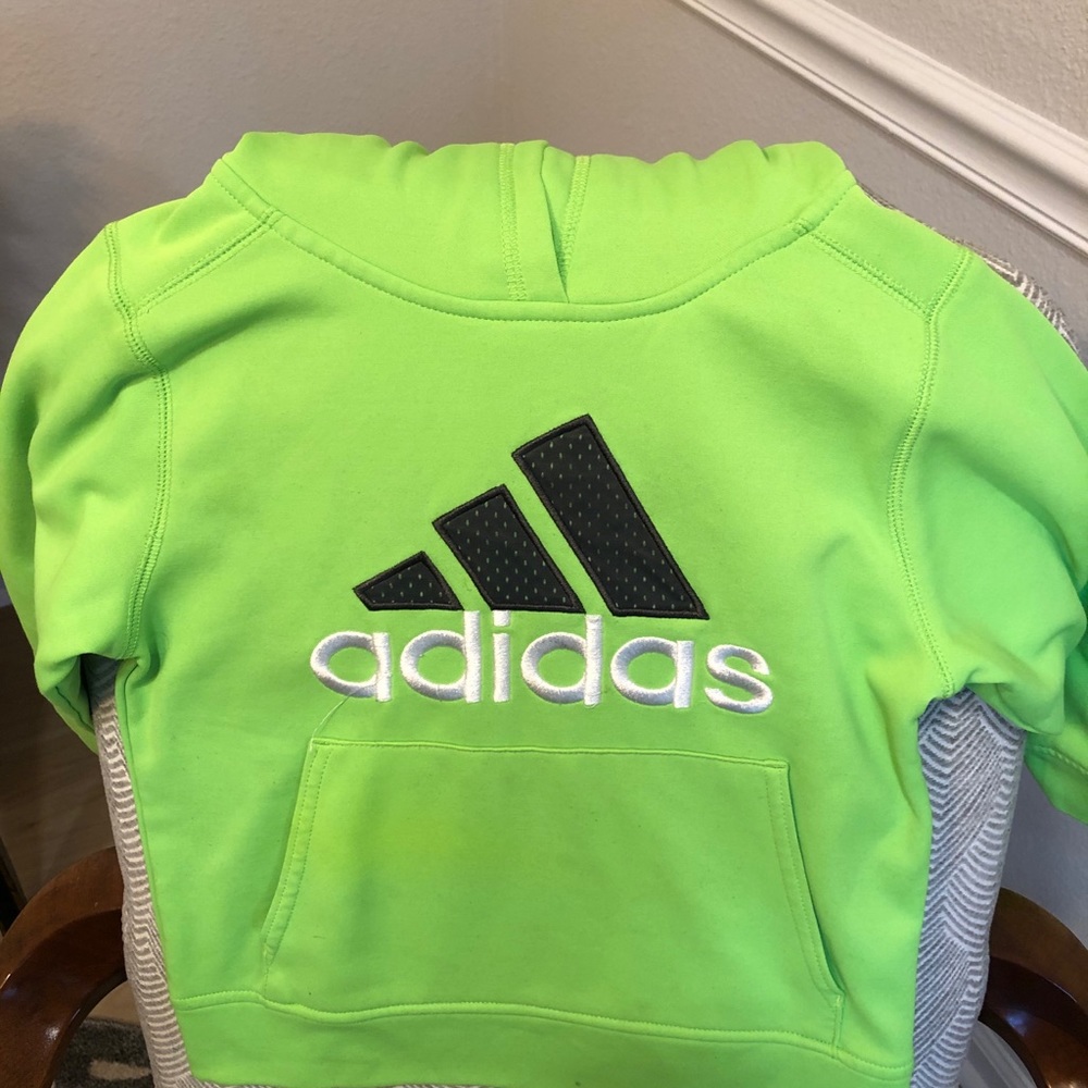 Small boys size 6 Adidas Sweatshirt. Used